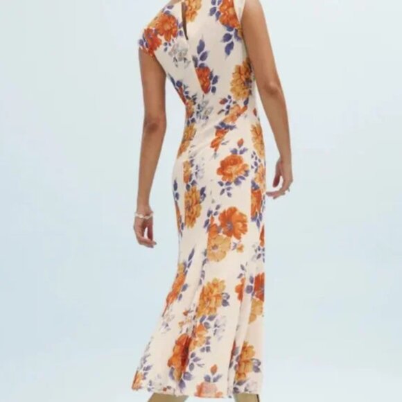 Reformation Baden Dress in Hari - Picture 5 of 12